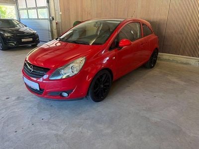 Brugt Opel Corsa Color Edition 101 HK (74 kW) 2010 Rød Hatchback