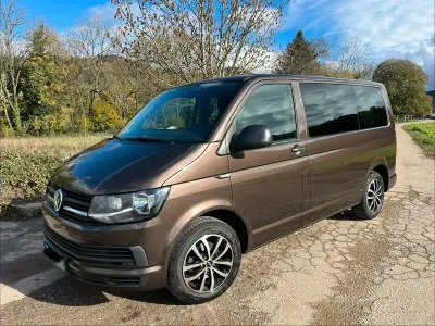 Gebraucht VW T6 150 PS (110 kW) 2016 Braun Van