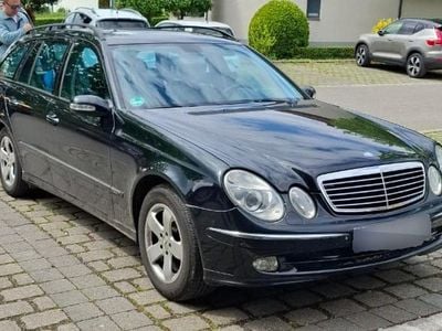 Mercedes E270