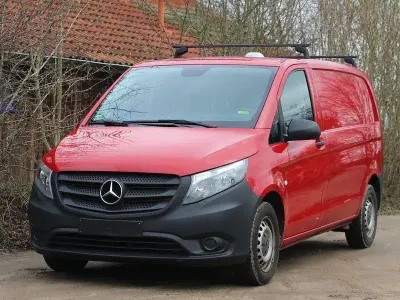 Brugt Mercedes Vito 88 HK (64 kW) 2015 Rød Van