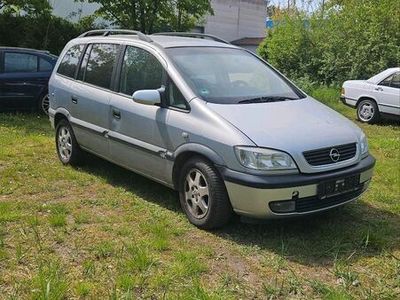 gebraucht Opel Zafira 