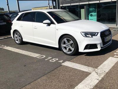 Gebraucht Audi A3 Comfort 150 PS (110 kW) 2018 Weiß Limousine