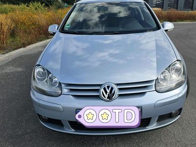 VW Golf V