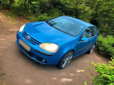 Gebraucht VW Golf IV Comfortline 140 PS (102 kW) 2005 Blau Limousine