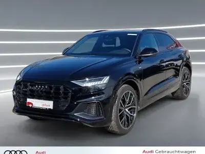 Gebraucht Audi Q8 S-Line 340 PS (250 kW) 2023 Mythosschwarz metallic SUV