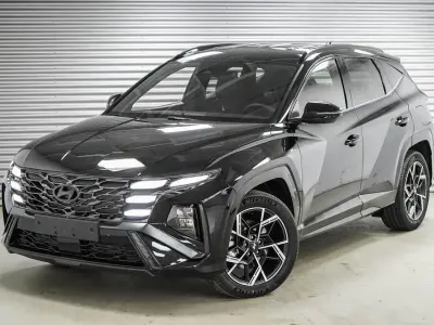 Neu Hyundai Tucson N Line 150 PS (110 kW) 2026 Abyss black metallic () SUV