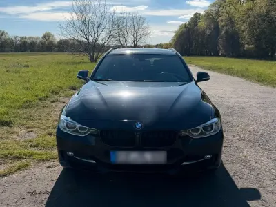 Gebraucht BMW 320 Sport Line 184 PS (135 kW) 2013 Schwarz Kombi