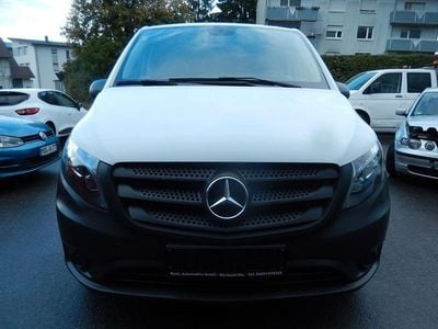Weiß Gebraucht 2018 Mercedes Vito Van | 23.999 € (Guter Preis)