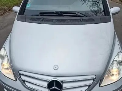 Gebraucht Mercedes B170 116 PS (85 kW) 2006 Silber Van / Kleinbus