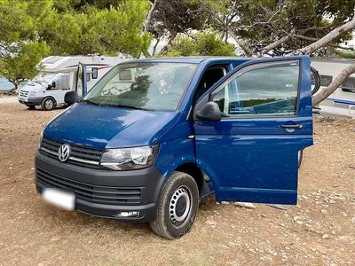 Second-hand VW Transporter 150 CP (110 kW) 2017 Albastru Van