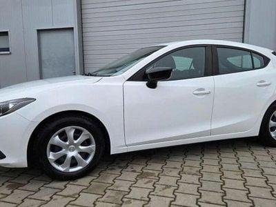 Gebraucht Mazda 3 Prime-Line 101 PS (74 kW) 2015 Arctic white Limousine