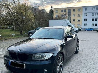 Gebraucht BMW 120 Performance 177 PS (130 kW) 2007 Schwarz Kleinwagen