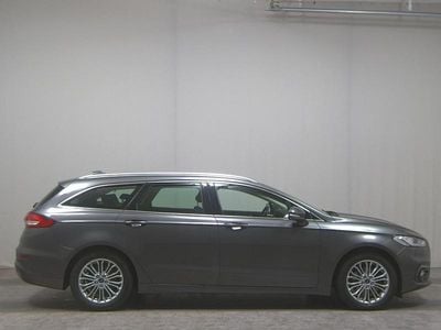 Gebraucht Ford Mondeo Titanium 150 PS (110 kW) 2020 Grau Kombi