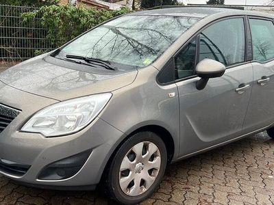 gebraucht Opel Meriva B Edition 70000 km Service Heft neu.1 ha