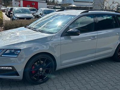 Gebraucht Skoda Octavia RS 184 PS (135 kW) 2020 Grau Kombi