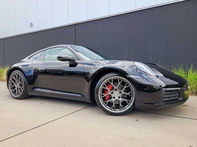 Porsche 911 Carrera