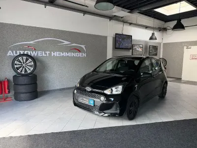 Gebraucht Hyundai i10 Classic 67 PS (49 kW) 2017 Phantom black. / mic Kleinwagen