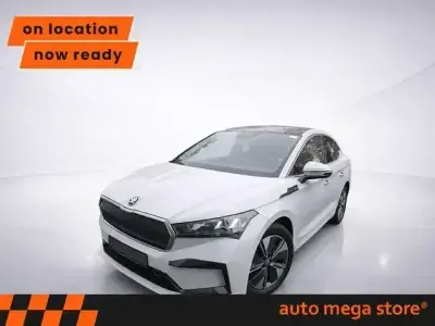 Gebraucht Skoda Enyaq iV Loft 132 kW (180 PS) 2023 Moonweiss metallic SUV