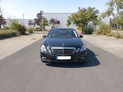 Gebraucht Mercedes E350 Avantgarde 231 PS (169 kW) 2010 Schwarz Limousine