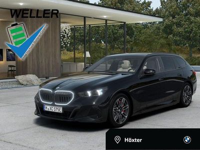 Gebraucht BMW 550e M Sport 489 PS (359 kW) 2025 Black sapphire (schwarz) Kombi