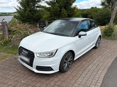 Gebraucht Audi A1 95 PS (69 kW) 2018 Weiß Limousine