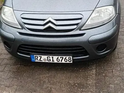 Usado Citroën C3 73 CV (53 kW) 2009 Gris Utilitario