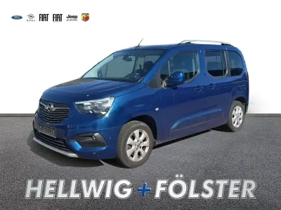 Gebraucht Opel Combo Life Innovation 131 PS (96 kW) 2018 Blau Van / Kleinbus