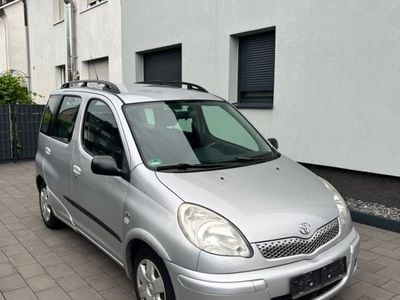 Toyota Yaris Verso