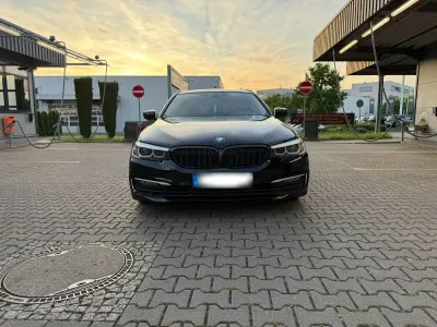 Gebraucht BMW 520 190 PS (139 kW) 2018 Schwarz Kombi