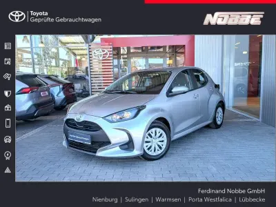 Brugt Toyota Yaris Comfort 72 HK (52 kW) 2022 Sølv Hatchback