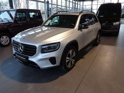 Silber Gebraucht 2024 Mercedes GLB200 Night SUV | 38.890 € (Fairer Preis)
