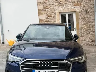 Gebraucht Audi A6 S-Line 286 PS (210 kW) 2021 Blau Limousine