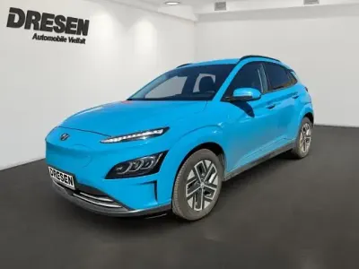 Second-hand Hyundai Kona Trend 100 kW (136 CP) 2023 Albastru SUV