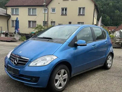 Gebraucht Mercedes A150 95 PS (69 kW) 2008 Blau Limousine