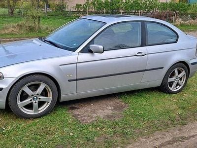 Usado BMW 316 Compact 115 HP (84 kW) 2002 Prateado Citadino