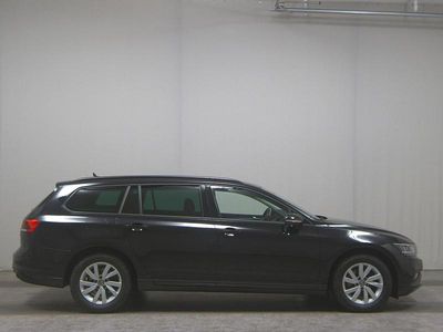 Schwarz Gebraucht 2023 VW Passat | 14.490 € (Fairer Preis)