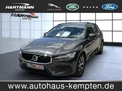 Gebraucht Volvo V60 163 PS (119 kW) 2024 Platinum grey / (grau) Kombi