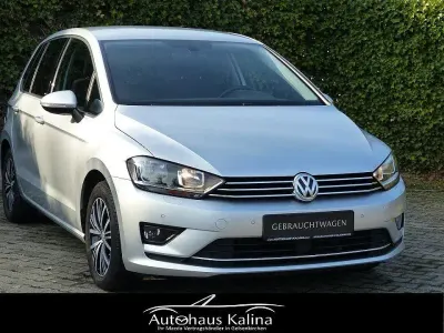 Gebraucht VW Golf Sportsvan Comfortline 125 PS (91 kW) 2017 Reflex silver metallic Van / Kleinbus