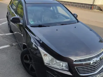 Gebraucht Chevrolet Cruze 163 PS (119 kW) 2012 Braun Limousine