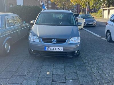 gebraucht VW Touran 2 Lieter 140 PS Diesel