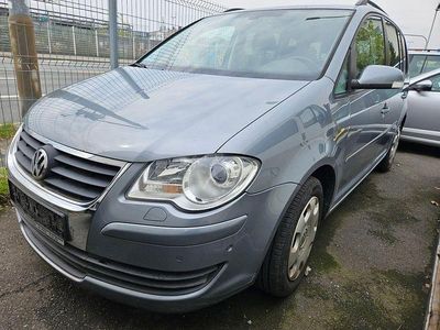 Second-hand VW Touran Trendline 140 CP (102 kW) 2007 Gri Monovolum