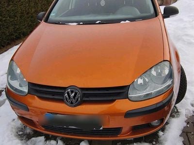 Gebraucht VW Golf V 116 PS (85 kW) 2004 Orange Kleinwagen