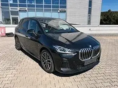 Używany BMW 218 M Sport 150 KM (110 kW) 2023 Czarny Sedan/Limuzyna