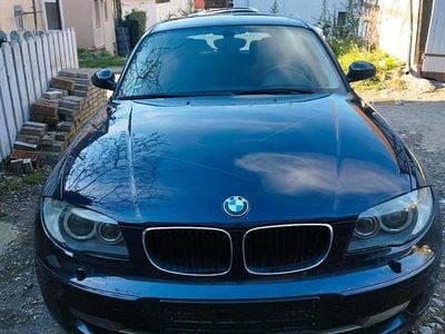 Gebraucht BMW 318 143 PS (105 kW) 2008 Blau Limousine