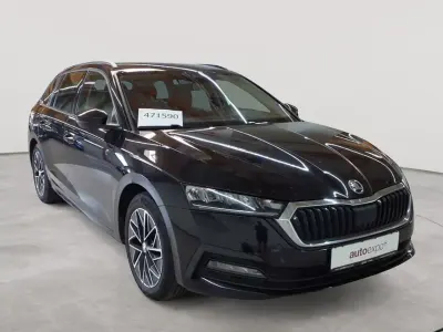Gebraucht Skoda Octavia Clever 150 PS (110 kW) 2023 Blackmagic perleffekt Kombi