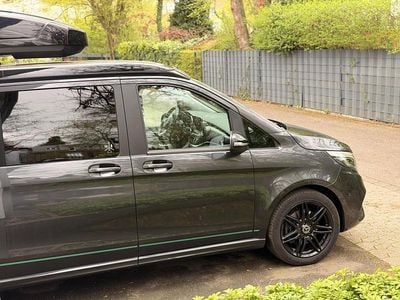 Gebraucht Mercedes V300 237 PS (174 kW) 2022 Grau Van / Kleinbus