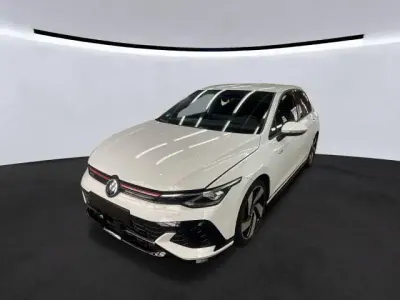 Gebraucht VW Golf VIII GTI Clubsport 300 PS (220 kW) 2025 Weiß Limousine