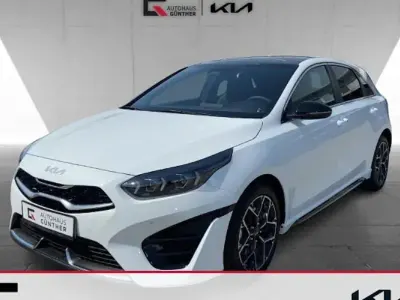 Neu Kia Ceed Sportswagon GT-Line 140 PS (102 kW) 2026 Weiß Kombi