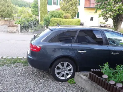 Gebraucht Audi A4 S-Line 143 PS (105 kW) 2011 Blau Kombi