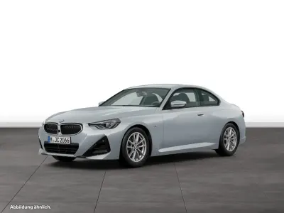 Gebraucht BMW 220 Sport Line 190 PS (139 kW) 2025 Grau Coupé